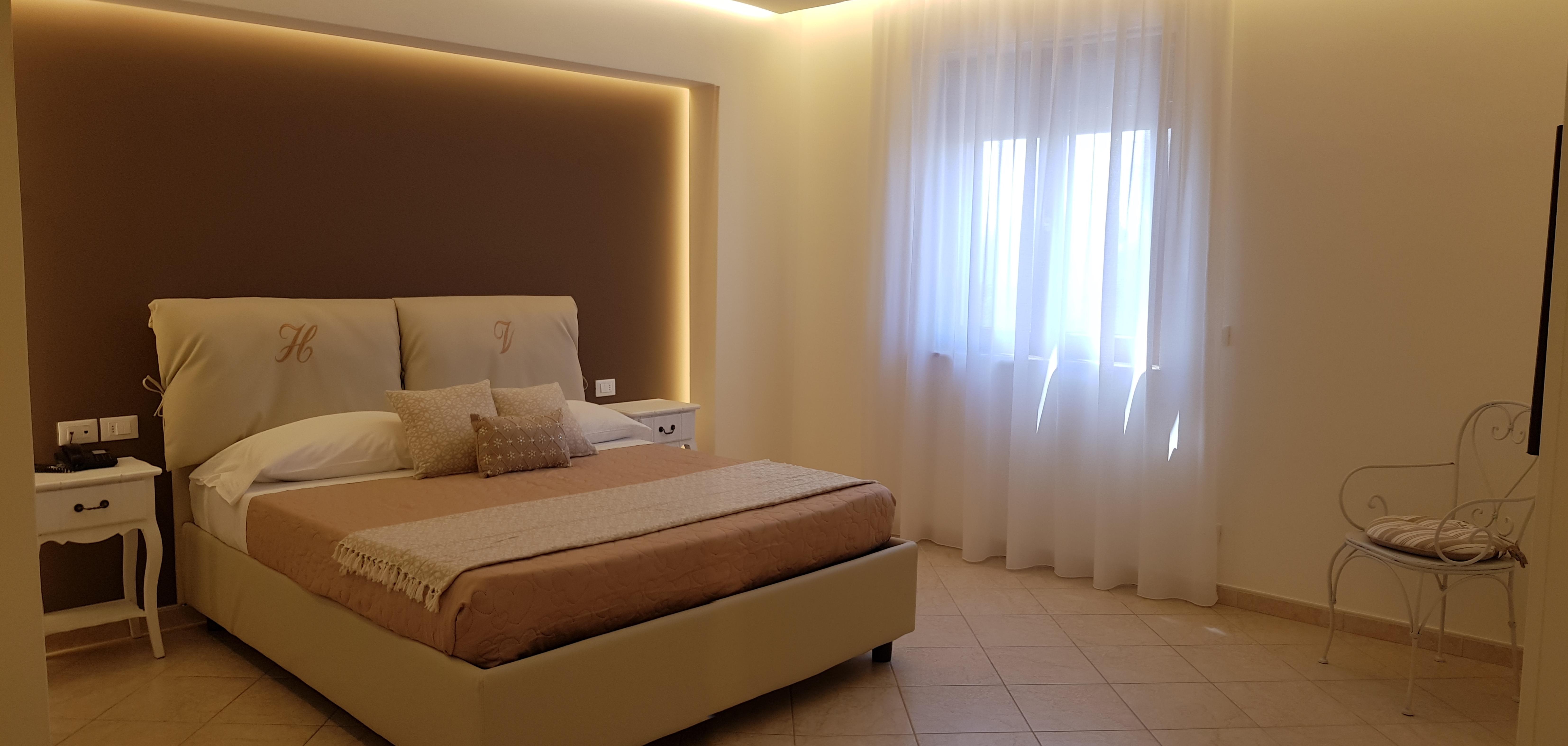 Victoria Hotel 4*