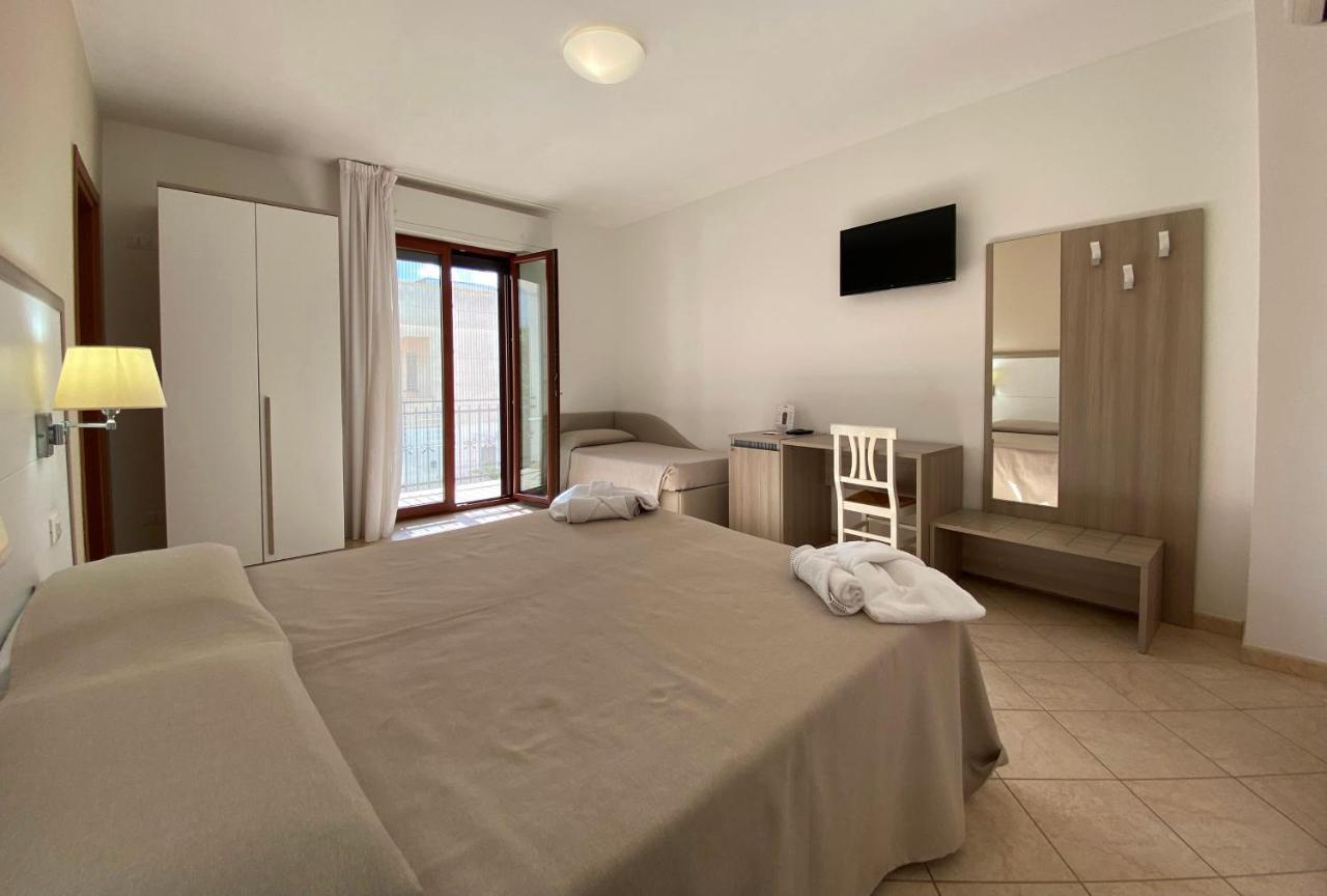 Hotel Victoria Torre Santa Sabina