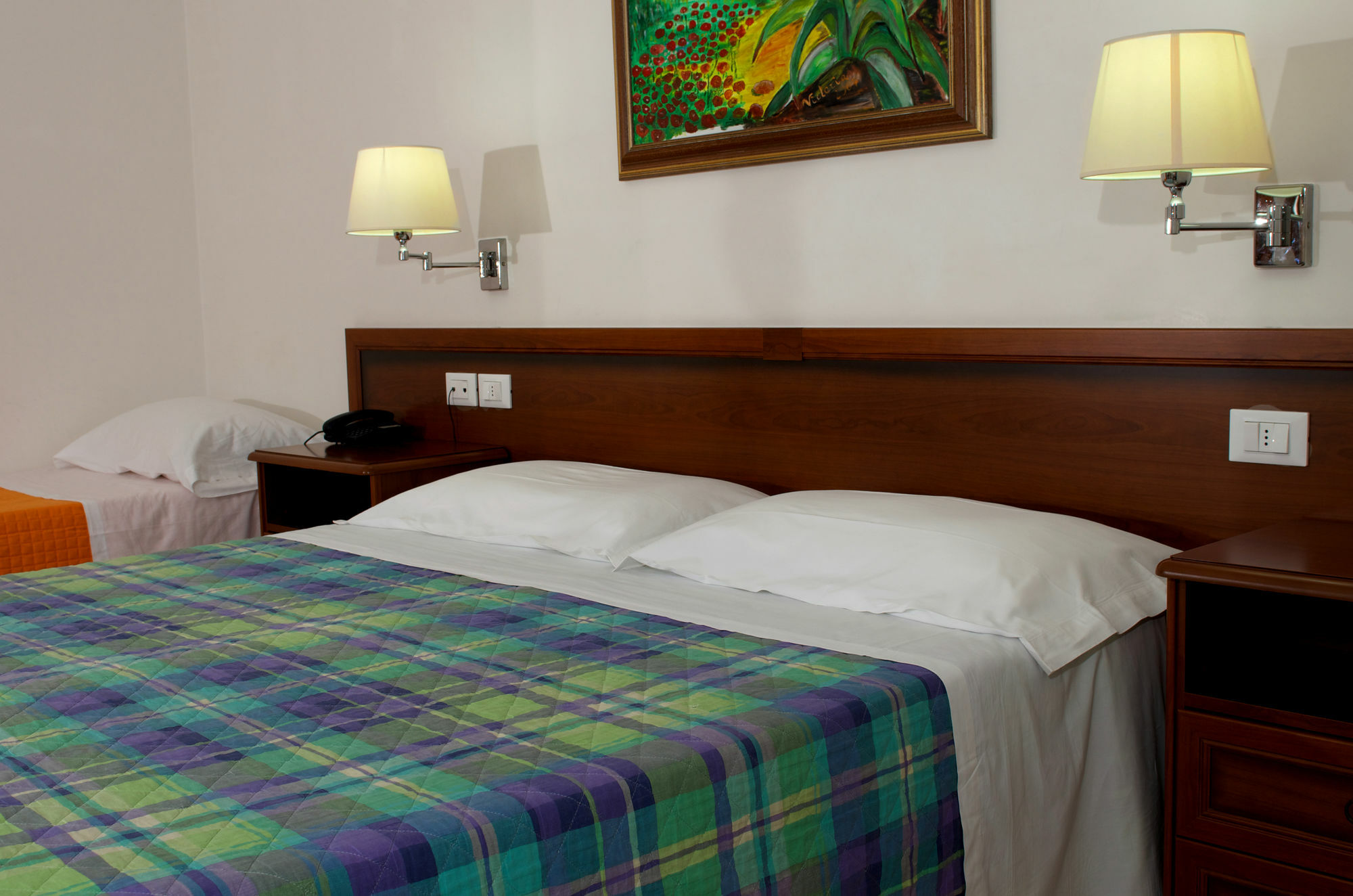 Victoria Hotel Torre Santa Sabina